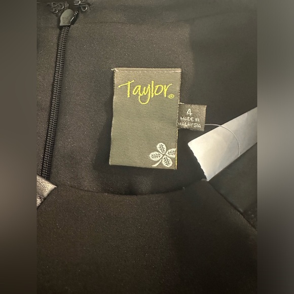 New TAYLOR Black Ponte Knit Sheath Dress Faux Leather Trim Lace Insets Shift - Picture 6 of 9